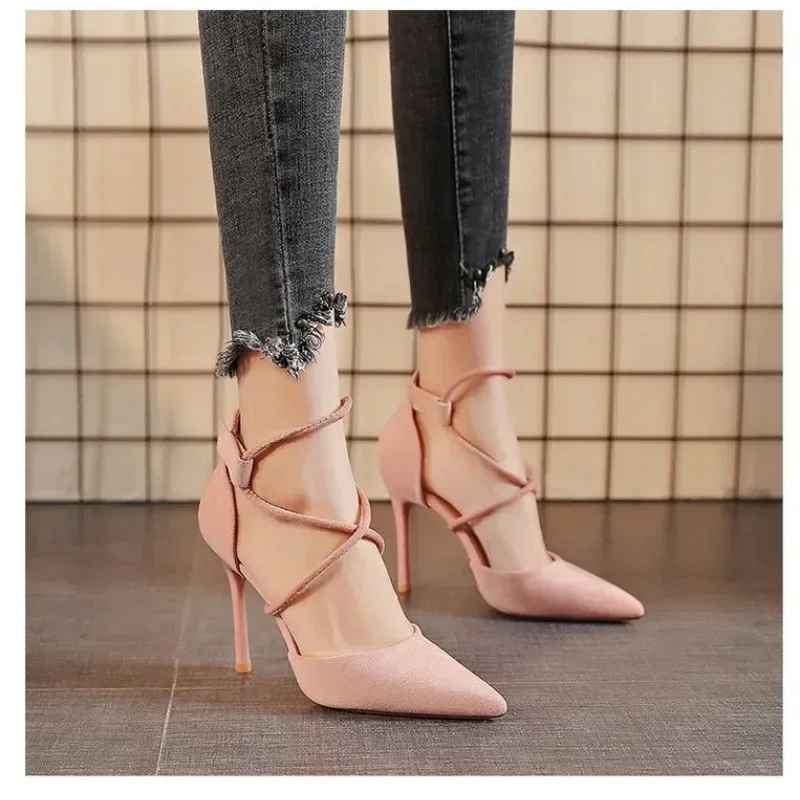 👠 Scarpe con tacco alto in pelle con cinturino incrociato scamosciata da donna con fibbia a una linea a punta con tacco fine Zaptos Mujer
