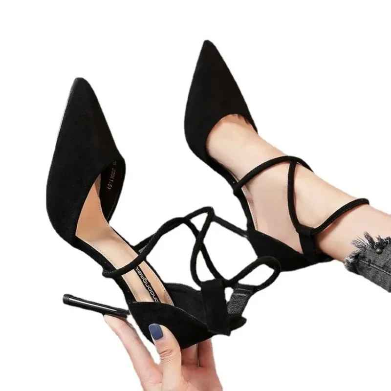 👠 Scarpe con tacco alto in pelle con cinturino incrociato scamosciata da donna con fibbia a una linea a punta con tacco fine Zaptos Mujer