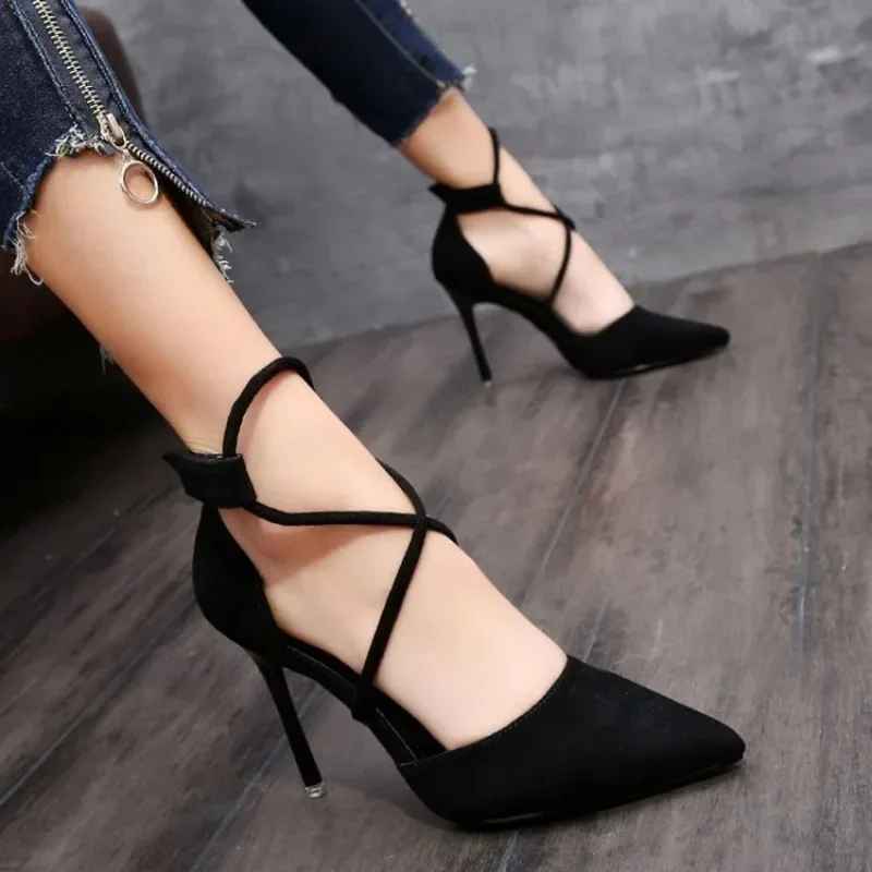 👠 Scarpe con tacco alto in pelle con cinturino incrociato scamosciata da donna con fibbia a una linea a punta con tacco fine Zaptos Mujer